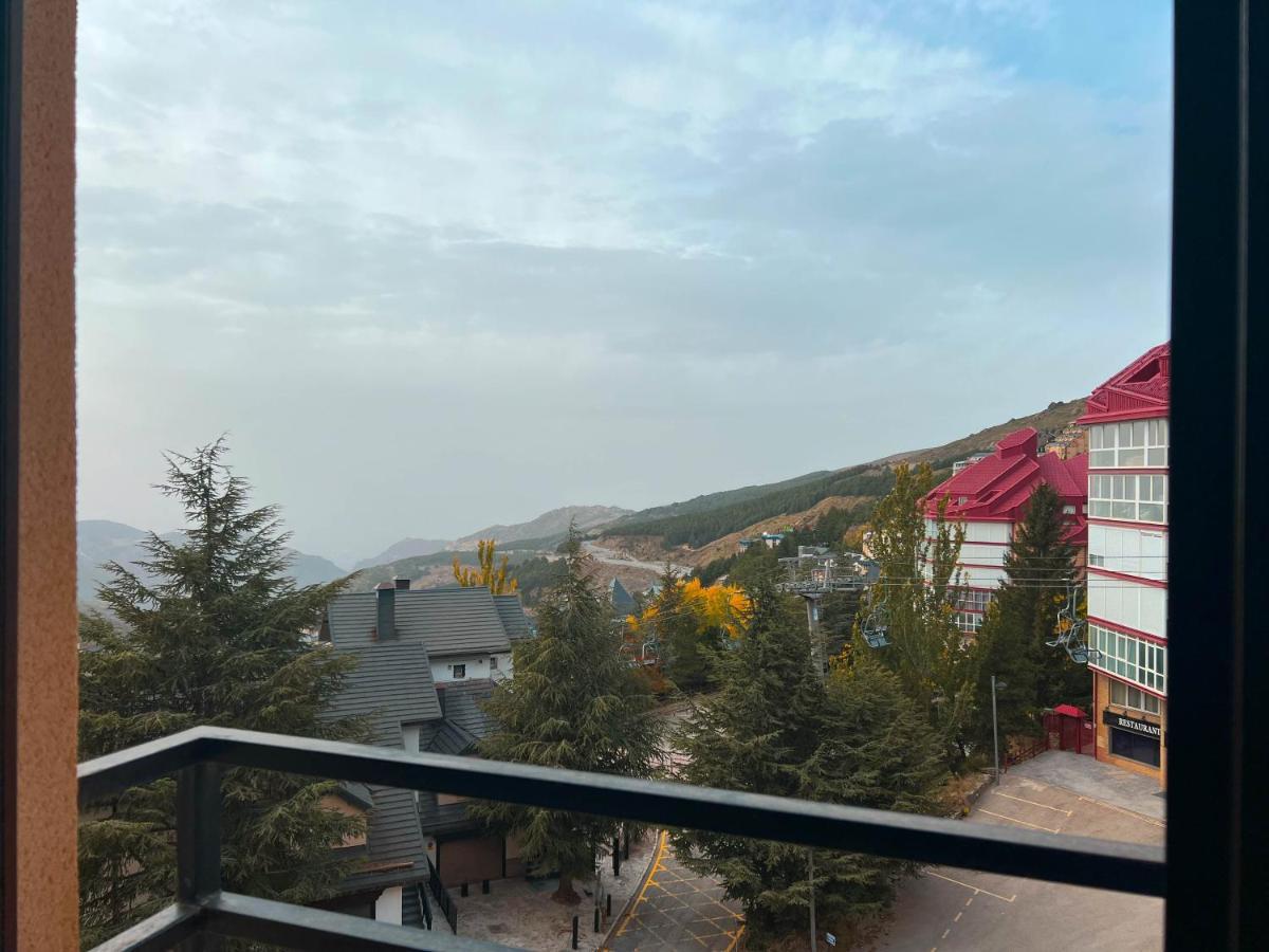 Apartamentos A Vivir Sierra Nevada 3000 Екстер'єр фото